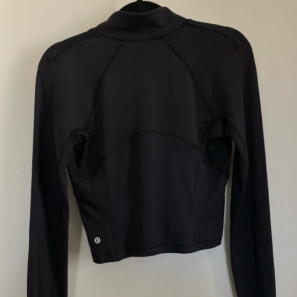 Lululemon Black Long Sleeve Crop Top|Size 8